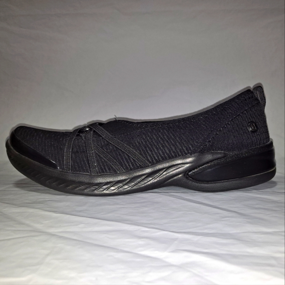 Bzees Niche Slip-on Sneakers Women's 8.5M Black Stretch-Upper Foam-Insoles Comfy